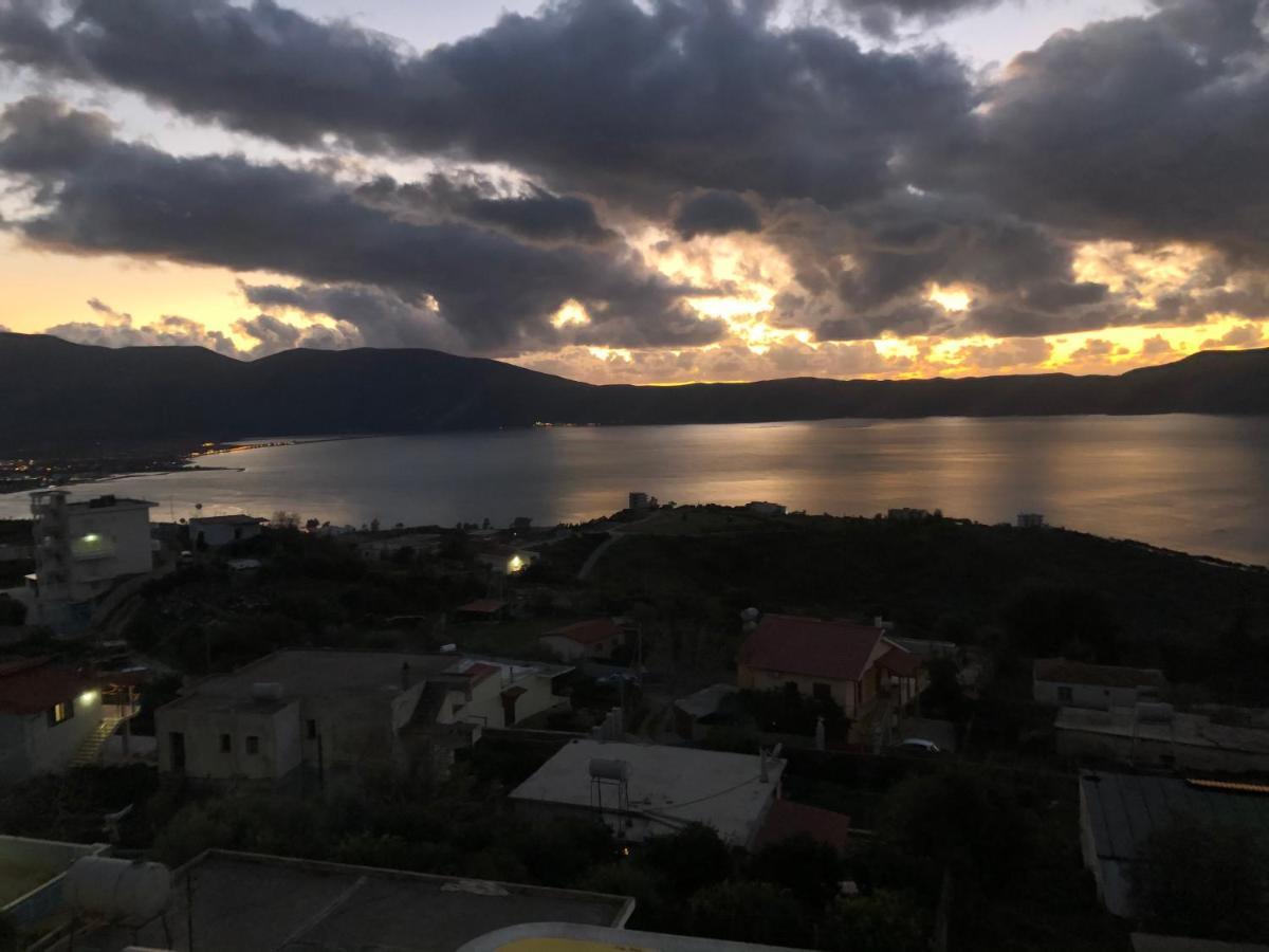 The Sunset Villa Leven Vlorë Buitenkant foto