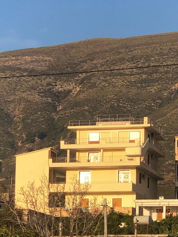 The Sunset Villa Leven Vlorë Buitenkant foto